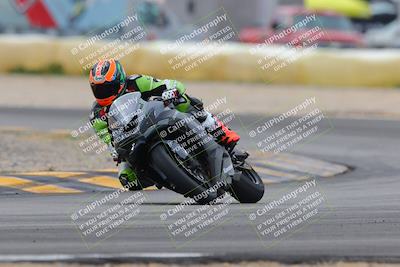 media/Jan-15-2023-SoCal Trackdays (Sun) [[c1237a034a]]/Turn 2 Set 2 (1155am)/